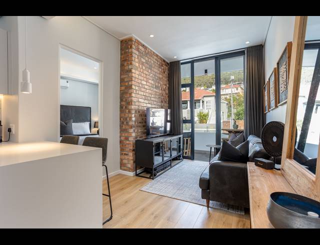 1 BEDROOM APARTMENT FOR SALE IN GREEN POINT